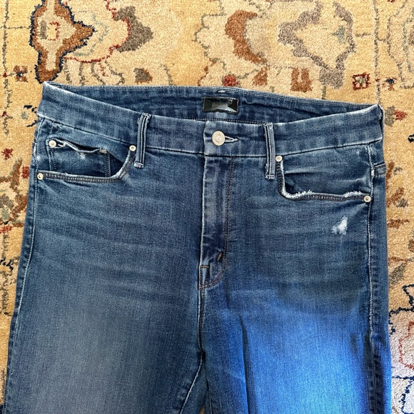 Mother Denim The Looker Ankle Fray Jeans - Picture 5 of 9